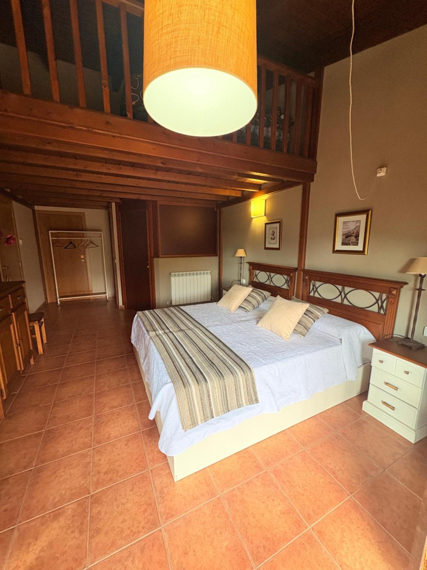 Hotel Guara Inluka Las Almunias Pokój zdjęcie