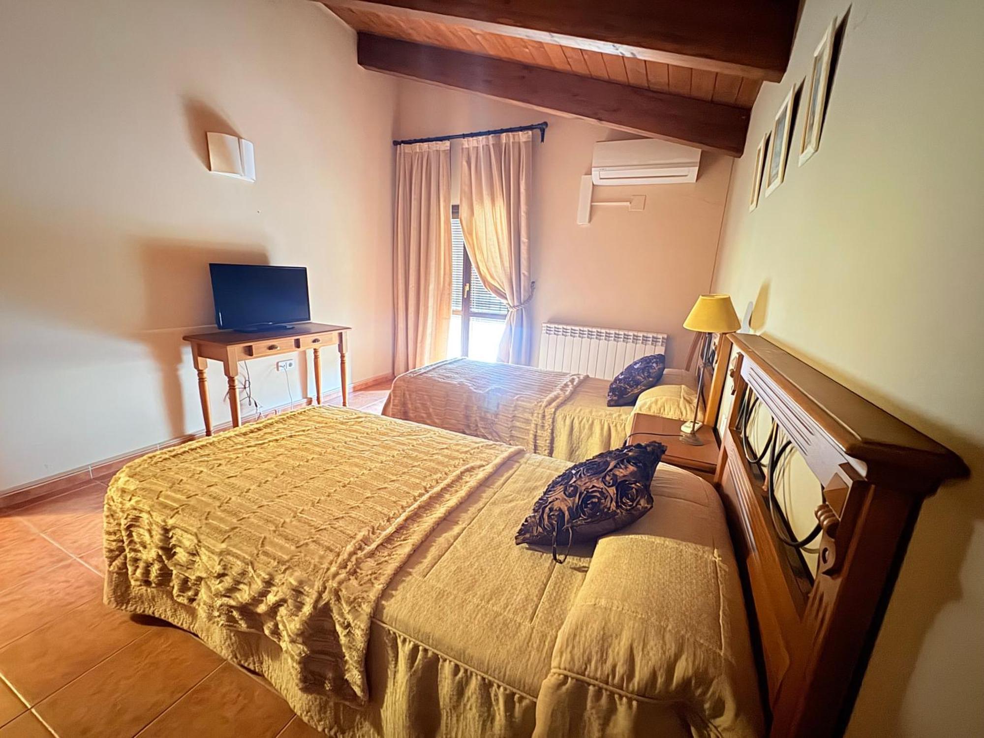 Hotel Guara Inluka Las Almunias Pokój zdjęcie