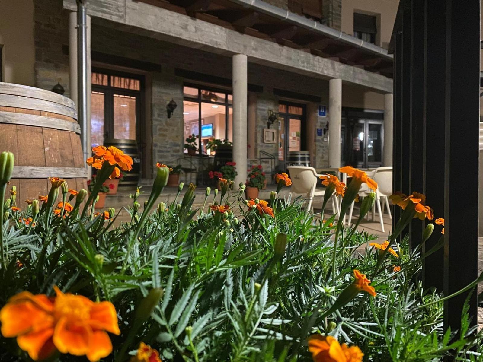 Hotel Guara Inluka Las Almunias Zewnętrze zdjęcie