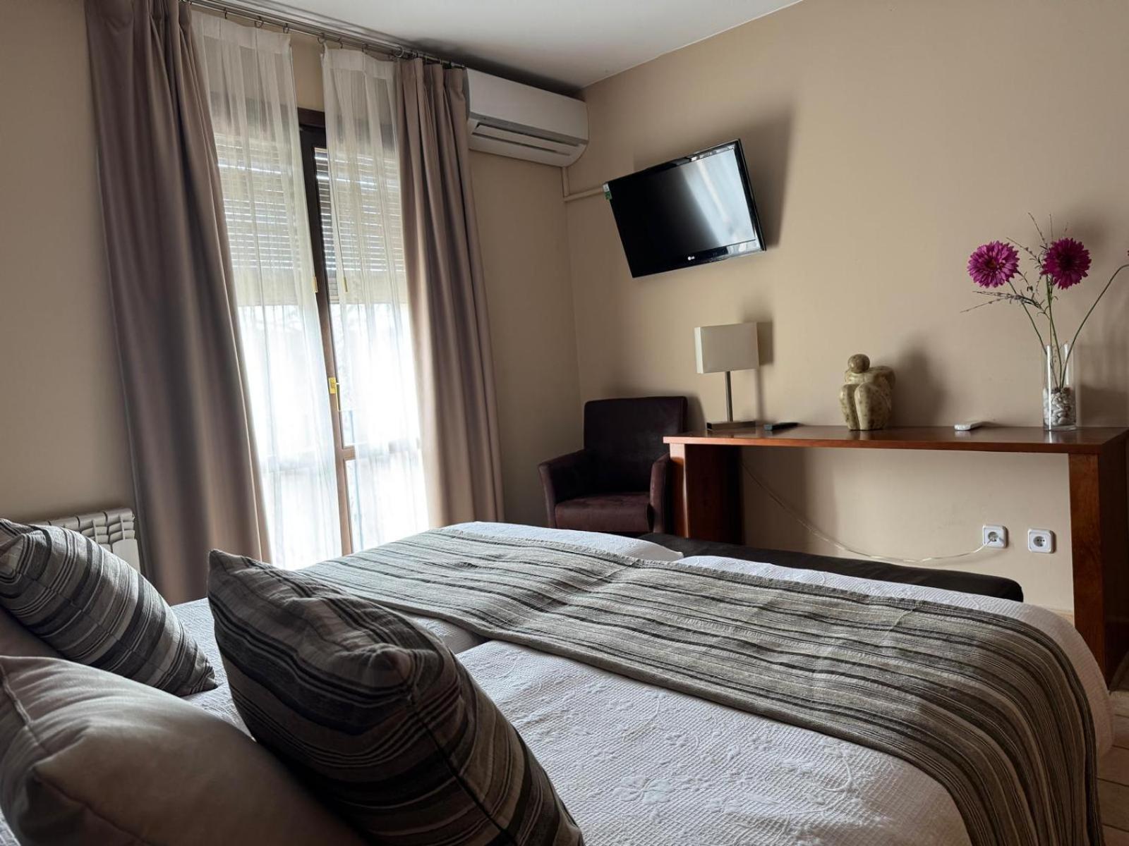 Hotel Guara Inluka Las Almunias Zewnętrze zdjęcie
